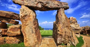 Bass Pro Shops Legends of Golf at Big Cedar Lodge April 20-24 Top of the Rock Golf Course, 9th hole tee entrance